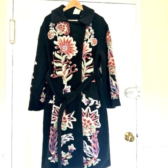 FARM Rio Marvelous Garden Fleece Coat - Picture 6 of 16